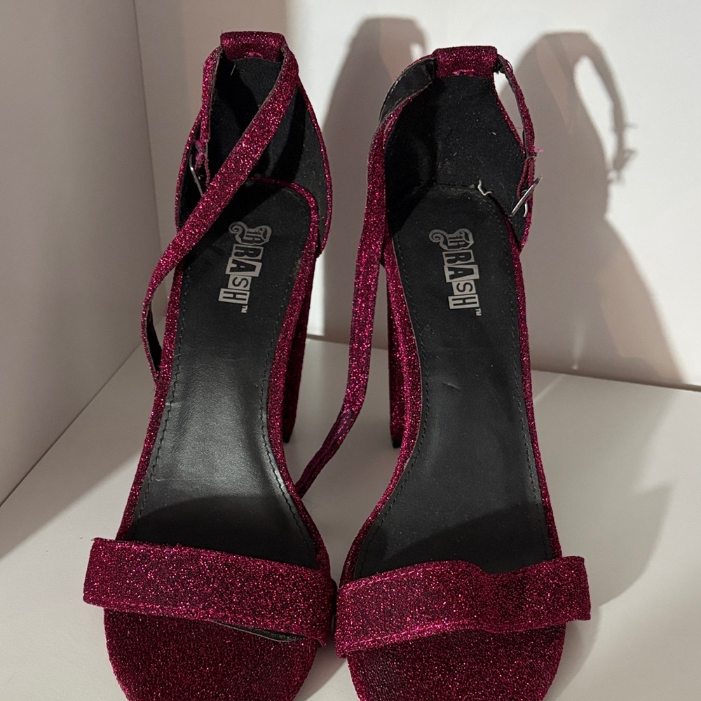 Women's Glittery Pink Heels